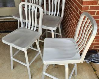 Outdoor barstools