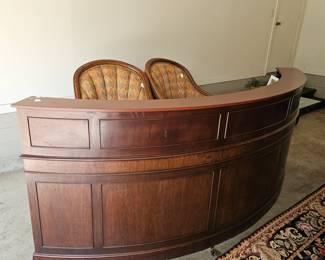 9 ft. Senate desk