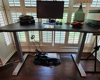 Workpro electric desk