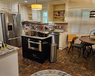 Here's the kitchen