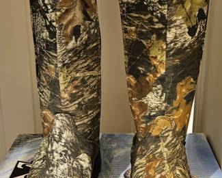 Snake boots