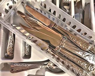 Reed and Barton Berry Vine stainless flatware set