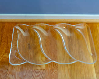 Serving dish. 2.00