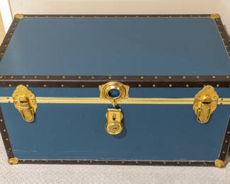 trunk 10.00