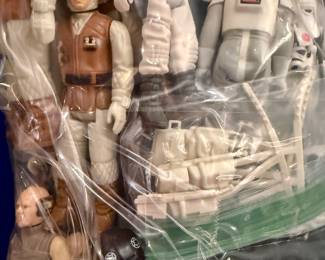 Star Wars figures galore!