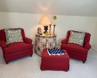 Southwood club chairs, ottoman, misc
