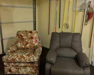 Recliner, upholstered chair