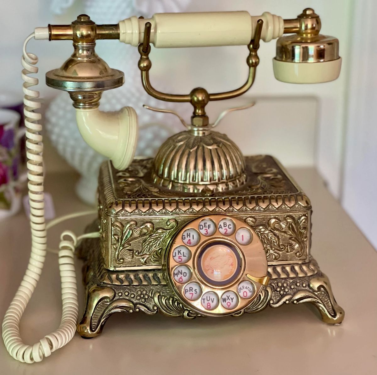 Imperial Classic Rotary Phone