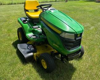 John Deere X350 Tractor