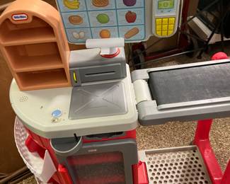 Kids checkout lane