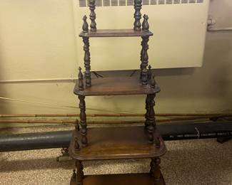 Vintage tiers wood shelf