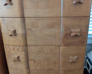 Heywood/ Wakefield Chest of drawers