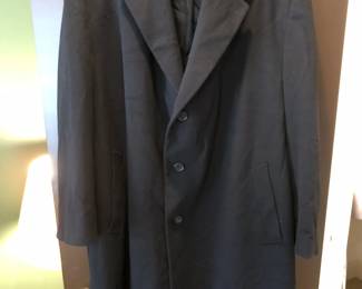 New Brooks Brothers trench coat with tag