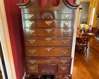Councill Mahogany Queen Anne highboy chest on chest
