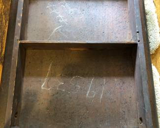 bottom of tray