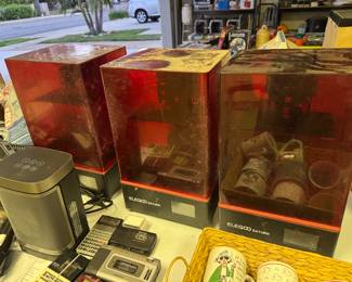 Elegoo Saturn 3d printers, heater, office electronics