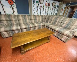 Ethan Allen Table
Flexsteel Sectional