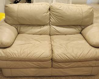 leather loveseat