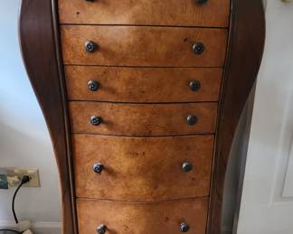 Jewelry armoire