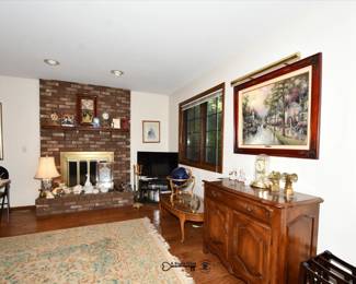 031Living Room
