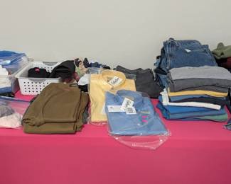 Men's Clothing - Excellent Condition!