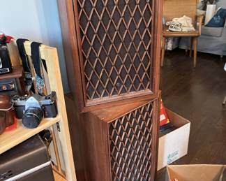 Vintage Pioneer floor speakers