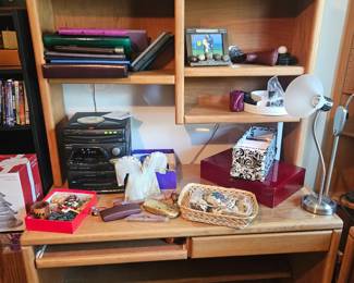 Here's the desk that matches the corner shelf and the bookshelf, $150 all 3 pieces