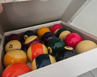Nice set of billiard balls $30