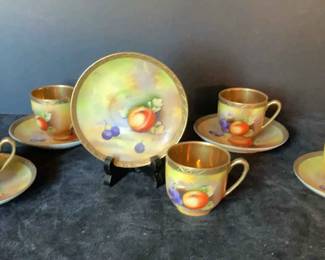 Japanese Tanisha Period Tea Cups Saucers
