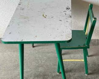 Childs Crafting Table Chair