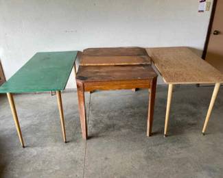 3 Crafting Tables