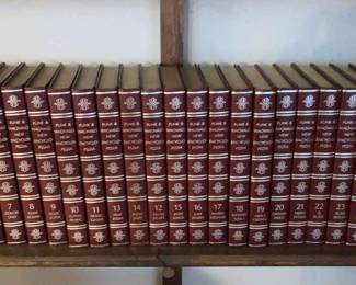 Funk Wagnalls 1983 Encyclopedia Set
