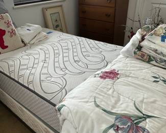 Twin bed with memory foam mattress, never used