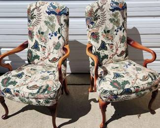 Floral Pattern Wooden Arms and Legs Chair