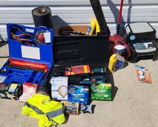 Large Garage Mystery Lot
