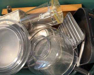 Mystery Lot Of Kitchen Items