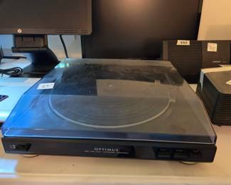 #164	Optimust LA8-1100 Fully Automatic Turntable (as is not turning)	 $25.00 
