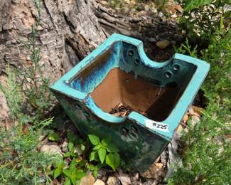 #225	Glazed Teal Flower Pot - 11x11	 $25.00 
