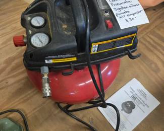 #246	Central Pneumatic 3 Gallon Oilless Pancake Air Compressor	 $30.00 
