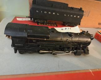 #275	Vintage Lionel O Gauge Locomotive #2025 with tender #6026W 	 $70.00 
