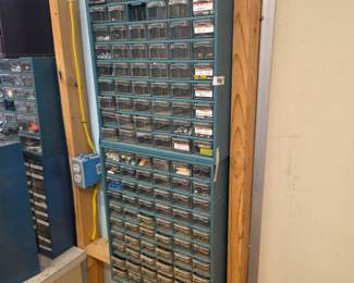 #264	Set of 2 Organizer Drawers (for screws) w/contents	 $25.00 
