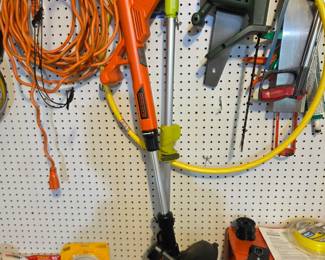 #197	Black & Decker Battery Powered Weed Eater (no Battery)	 $25.00 
