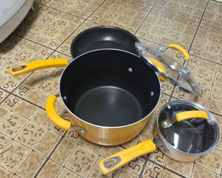 #183	Rachael Ray Set of 5 pieces Non Stick Porcelain Cookware - Mustard	 $30.00 
