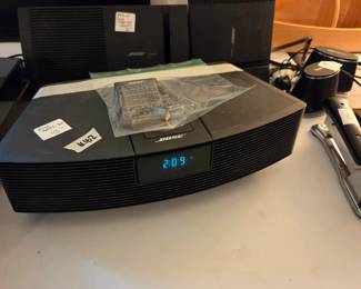 #162	Bose AWR1-1W Radio w/remote	 $40.00 
