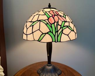 Tiffany style stained glass lamp