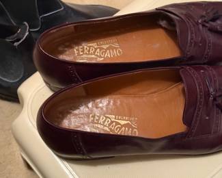 Men's Ferragamo wing tip loafers; Size 11.5