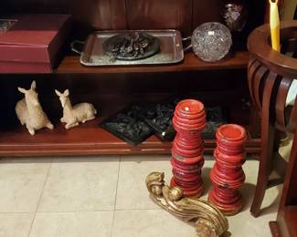 Lots of Decor