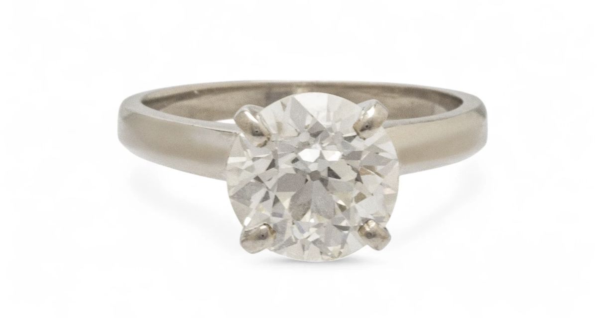 Lot 1 | 2.83ct Circular Brilliant Diamond And 14k White Gold Solitaire Ring 7 5 g