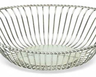 Lot 87 | Eastern European 800 Silver Wirework Basket 1920, W 8" L 11" 16 g