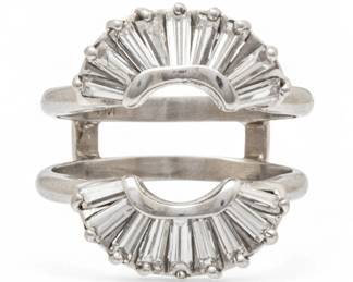 Lot 7 | Baguette Diamond And 14k White Gold Ring Enhancer 7 7 g